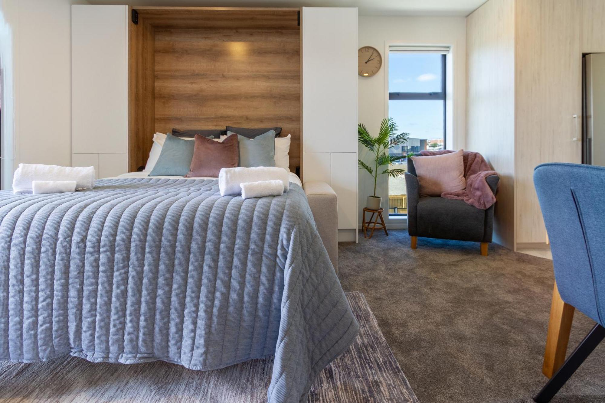 Studio Bliss: Explore From Wilmer St Christchurch Exteriör bild