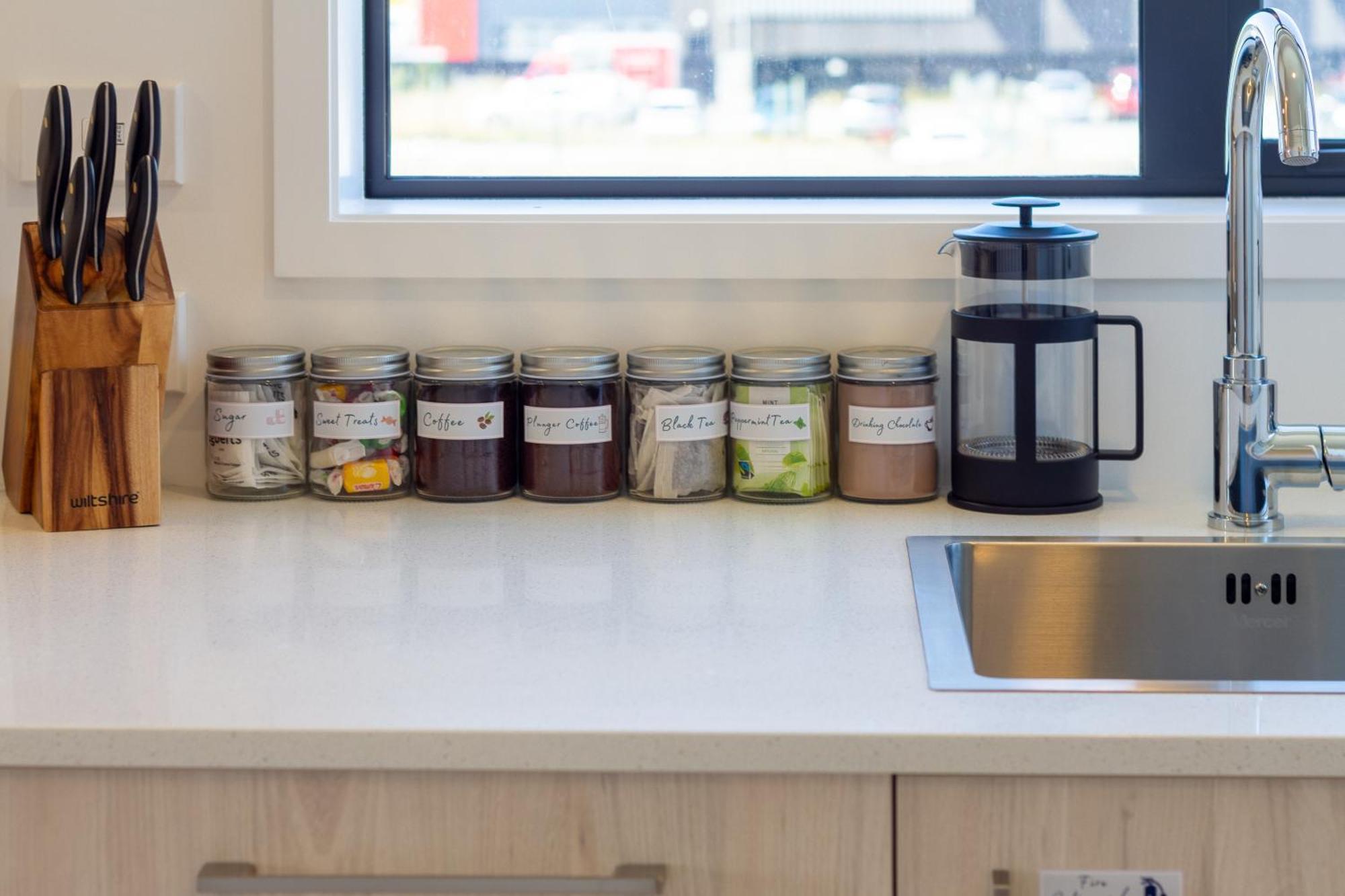 Studio Bliss: Explore From Wilmer St Christchurch Exteriör bild